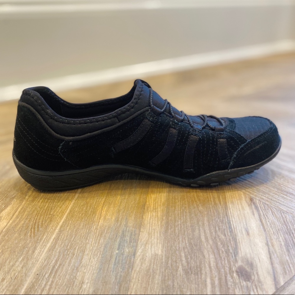 Skechers Relaxed Fit Memory Foam Slip On Sneakers